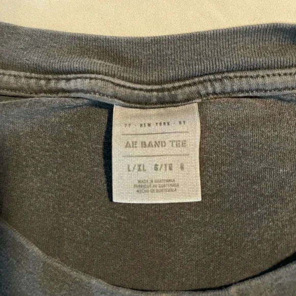 Official Led Zeppelin ‘77 T Shirt 2017 Release American Eagle Gray L/XL Lt Stain - Picture 3 of 6